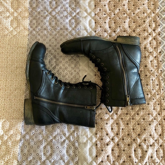 BAMBOO Shoes - Black tie/Zip up Boots